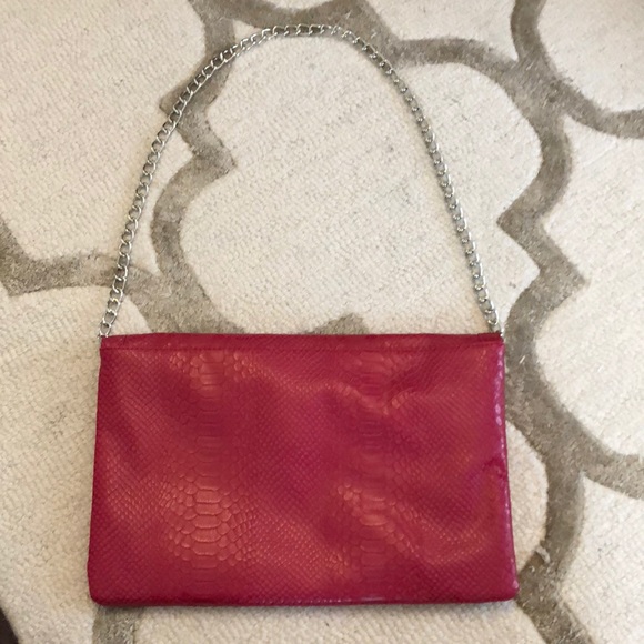 Pink Guess  Faux Snake skin Clutch - Picture 5 of 5